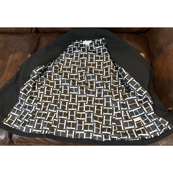 Harold's Jacket Blazer Solid Black Color 3-Button w/Notch Lapel Neckline Size 10 - Picture 8 of 15